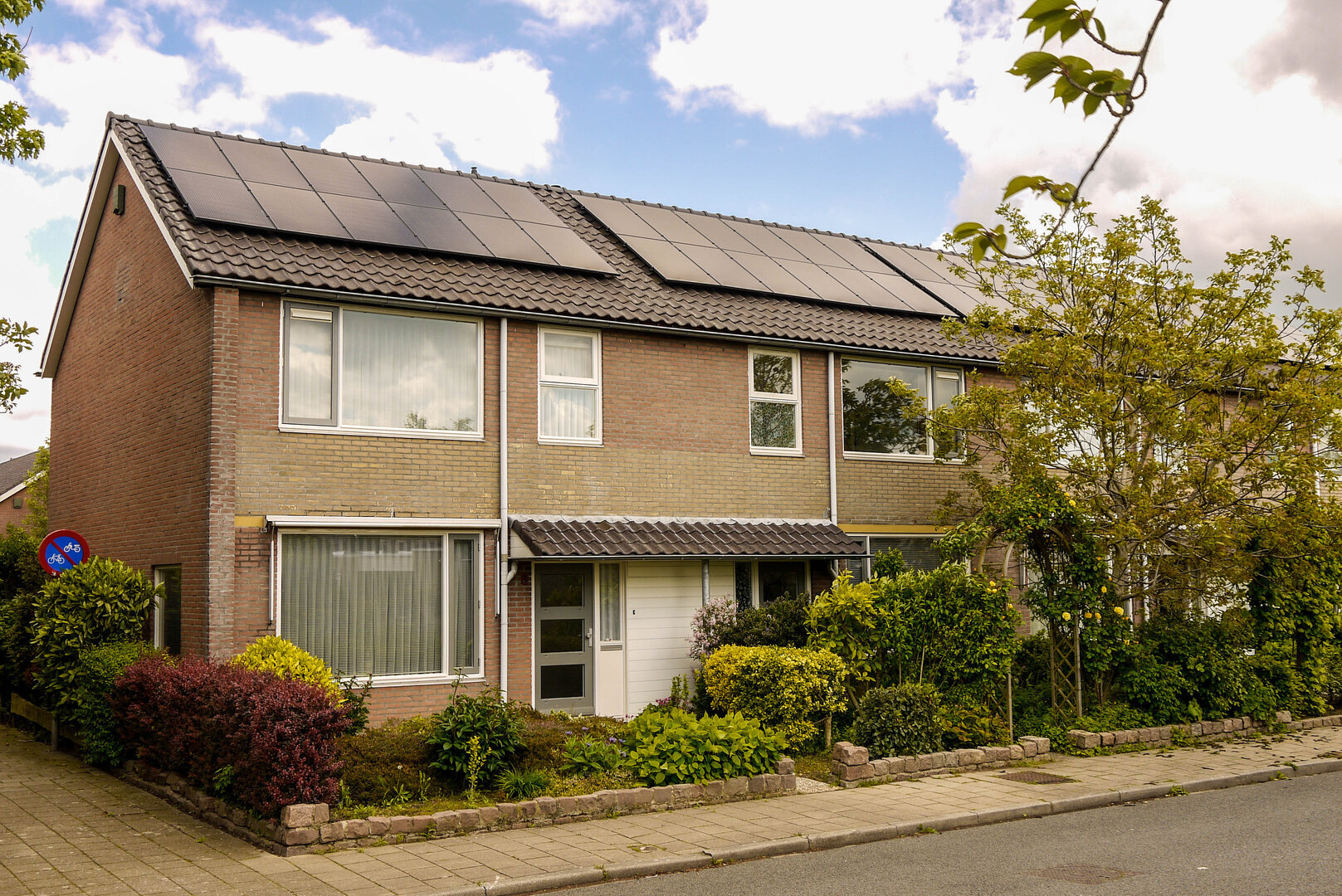 Zonnepanelen rijtjeshuis